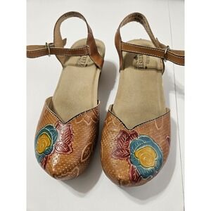 New L'Artiste Spring Step Lizzie-Rose Leather Hand Paint Clog Sandals Size 7.5/8